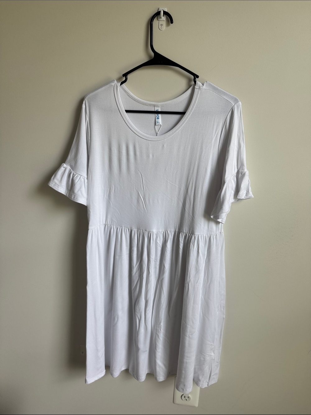 Casual White Ruffle Sleeve Tunic Top